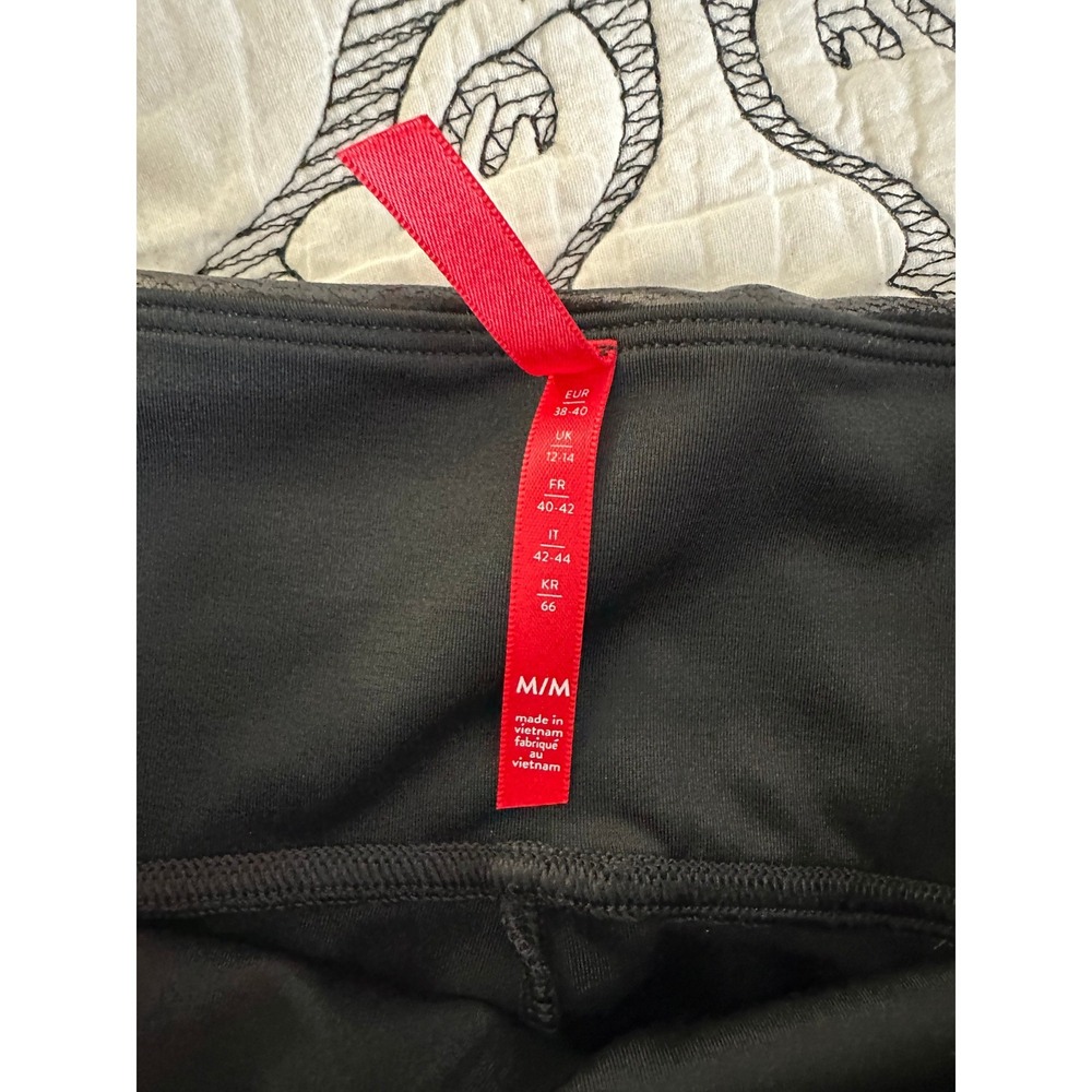 Spanx Faux Leather Side Stripe Leggings Very Black White High Rise Medium M - Picture 4 of 4